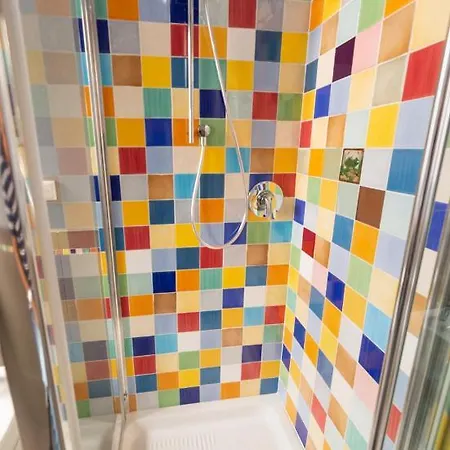 Janna 'e Mare 招待所 4*