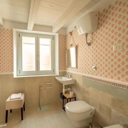 Vendégház Janna 'e Mare 4*